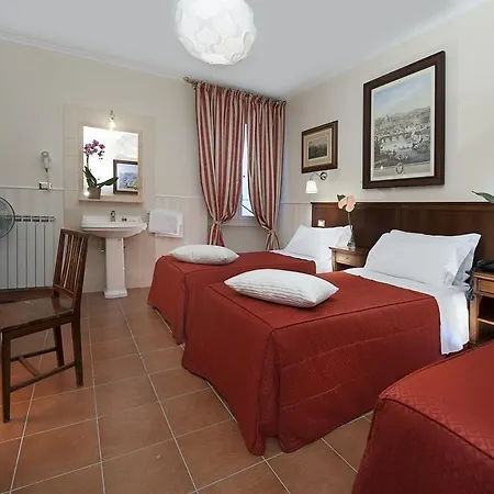 Hostel Carlito * Rome