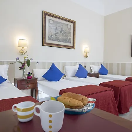 Hostel Carlito * Rome